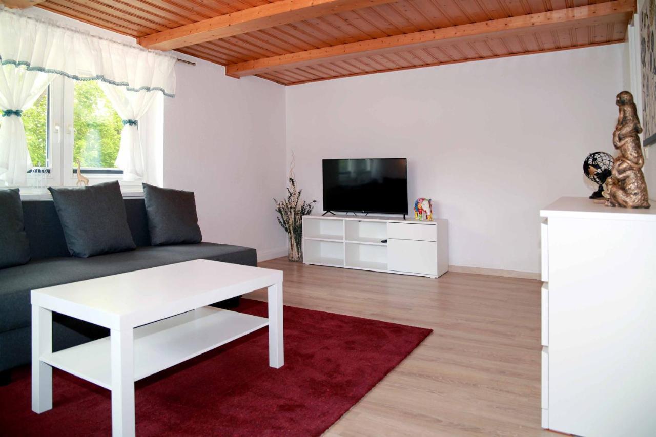 -schiefe- Marie Apartment