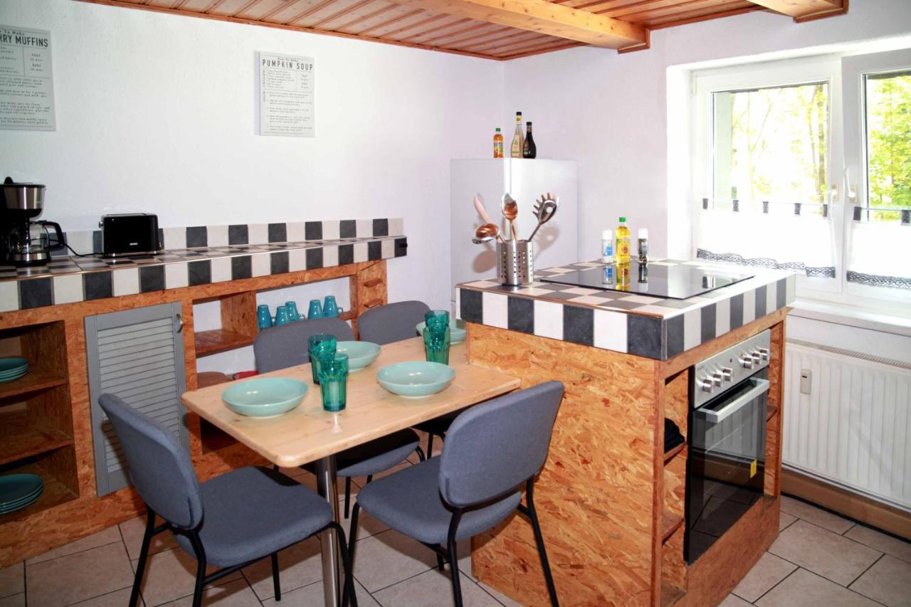 -schiefe- Marie Apartment *